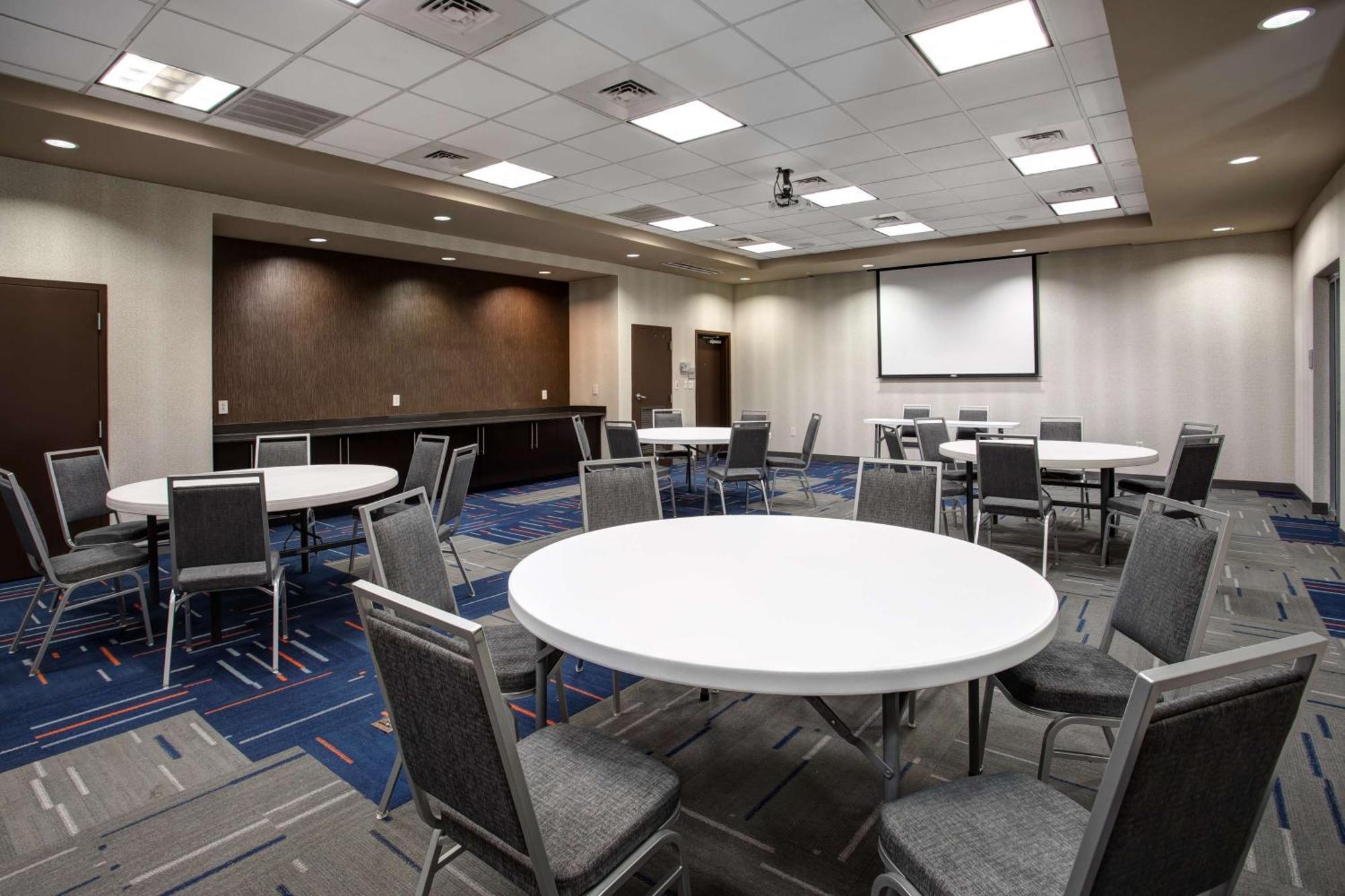 Hampton Inn & Suites Columbia/Southeast-Fort Jackson Exteriör bild