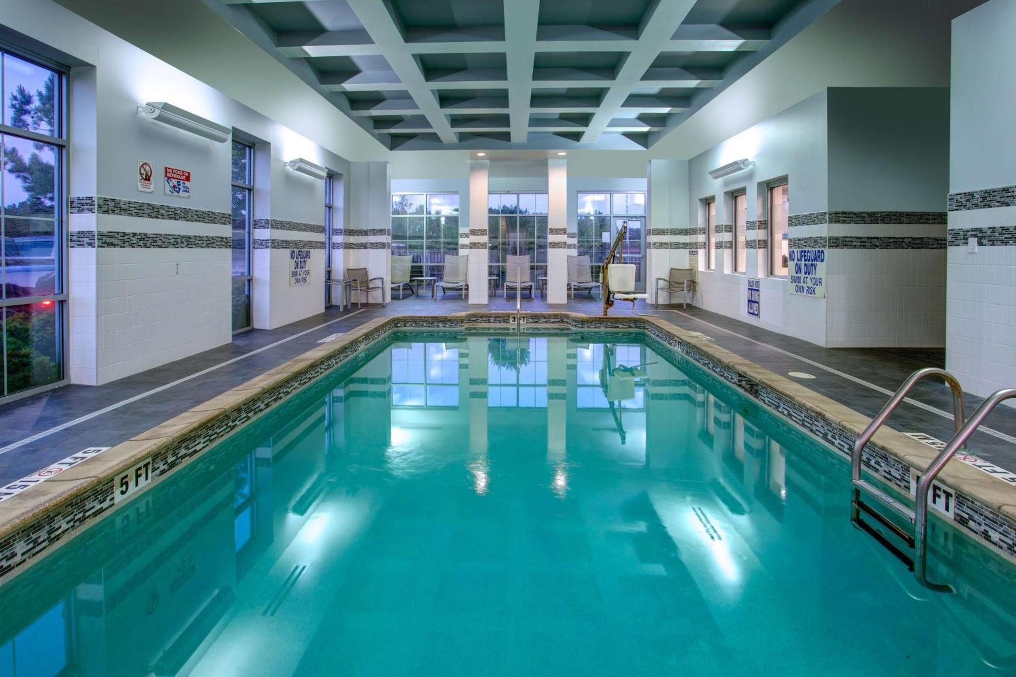 Hampton Inn & Suites Columbia/Southeast-Fort Jackson Exteriör bild